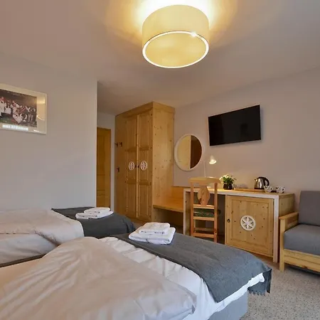 Konukevi Spiski Dworek 3*